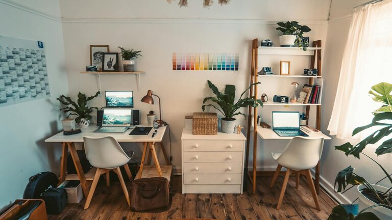 Tips for Creating a Cozy and Functional Home Office Space
